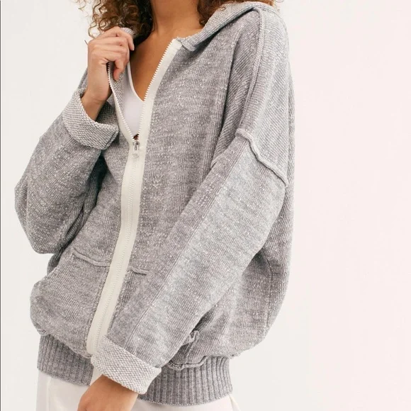 Free People In Bloom Oversized Slouchy Hoodie Sweater In Gray. Size XS - Picture 5 of 16